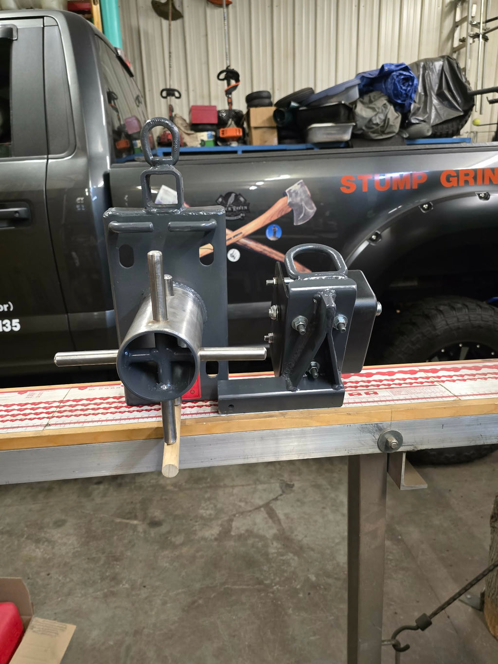 Standard Bollard x Dutton 1500lb Wench