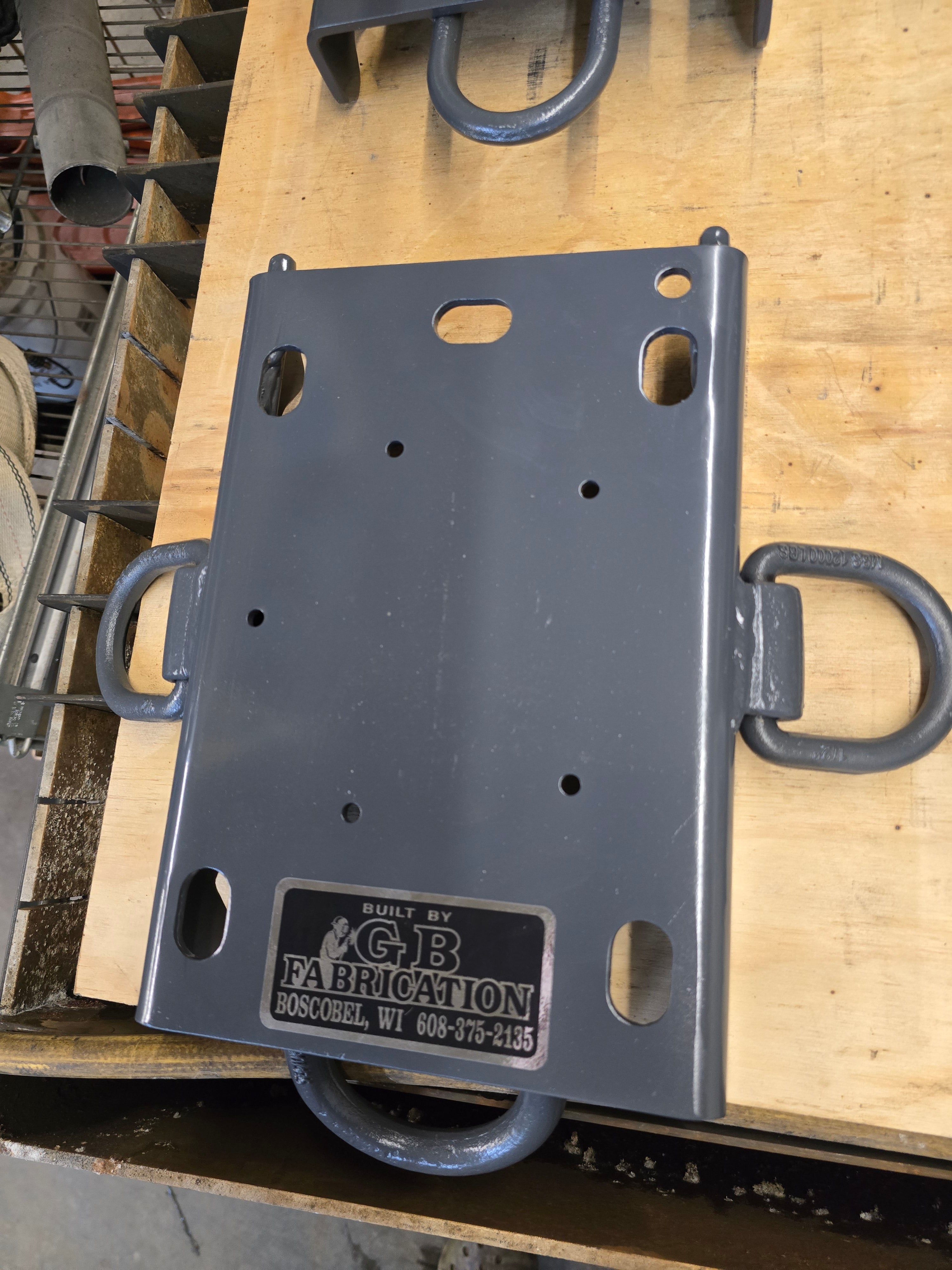 GB Harken 40_ 500 gooseneck with just back with roundteeth