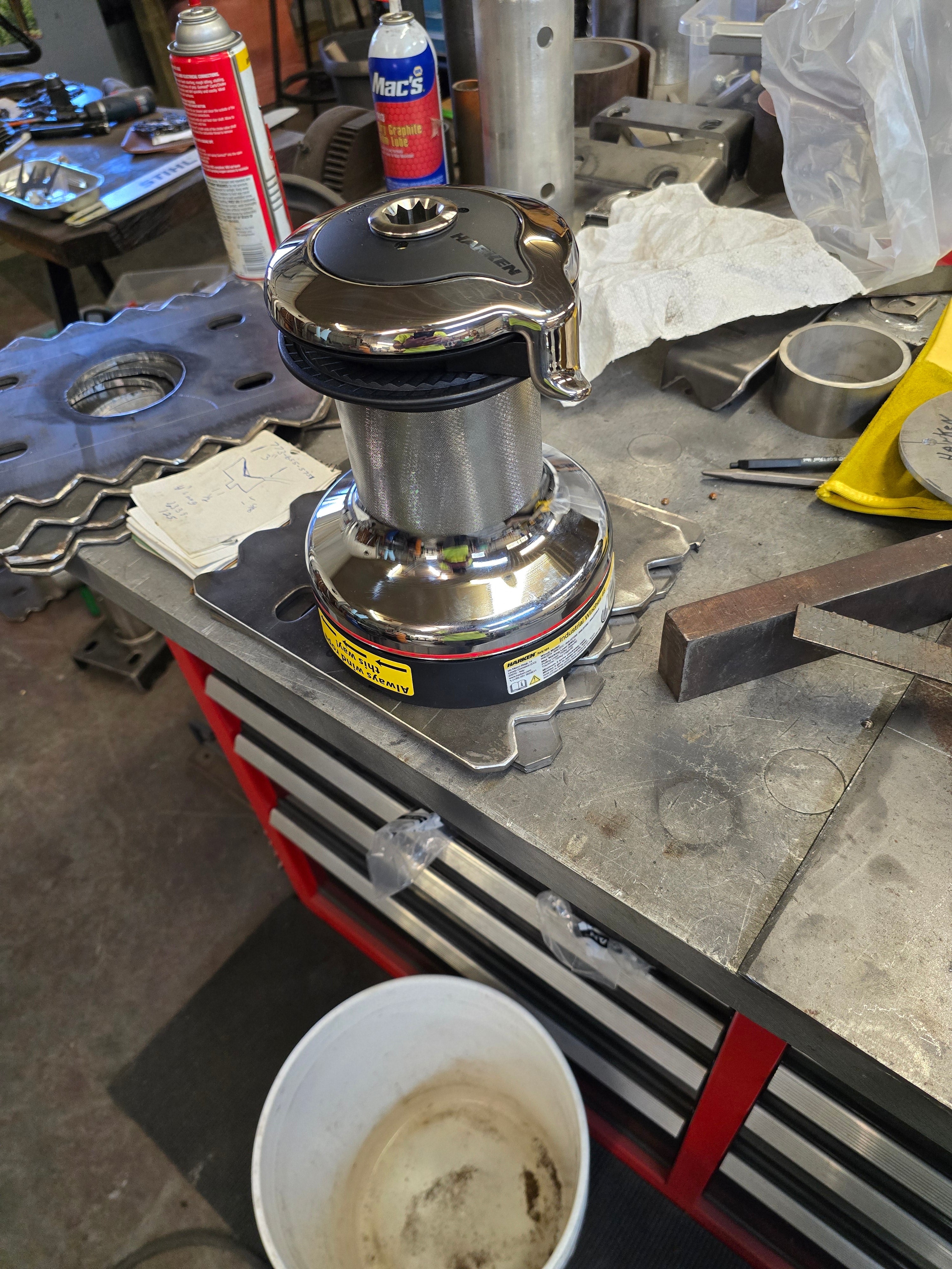 GB Harken 40_ 500 gooseneck with just back with roundteeth